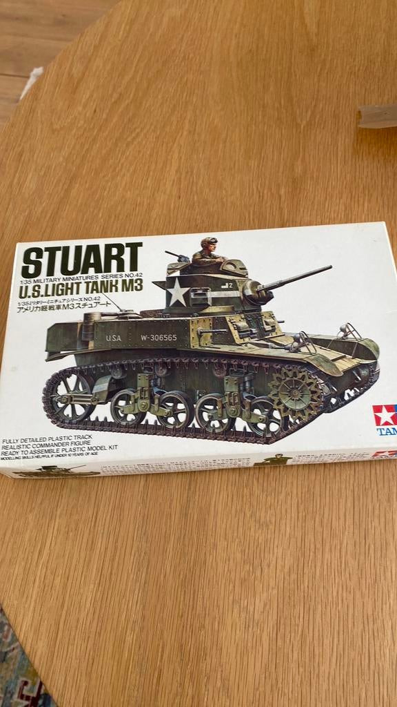 Stuart us light tank m3 tamiya 1:35, Ophalen of Verzenden, Zo goed als nieuw, Tank, Tamiya