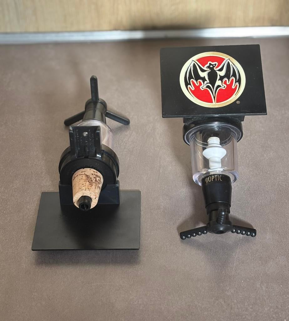 Bacardi drankdispenser, Verzamelen, Merken en Reclamevoorwerpen, Ophalen of Verzenden, Zo goed als nieuw