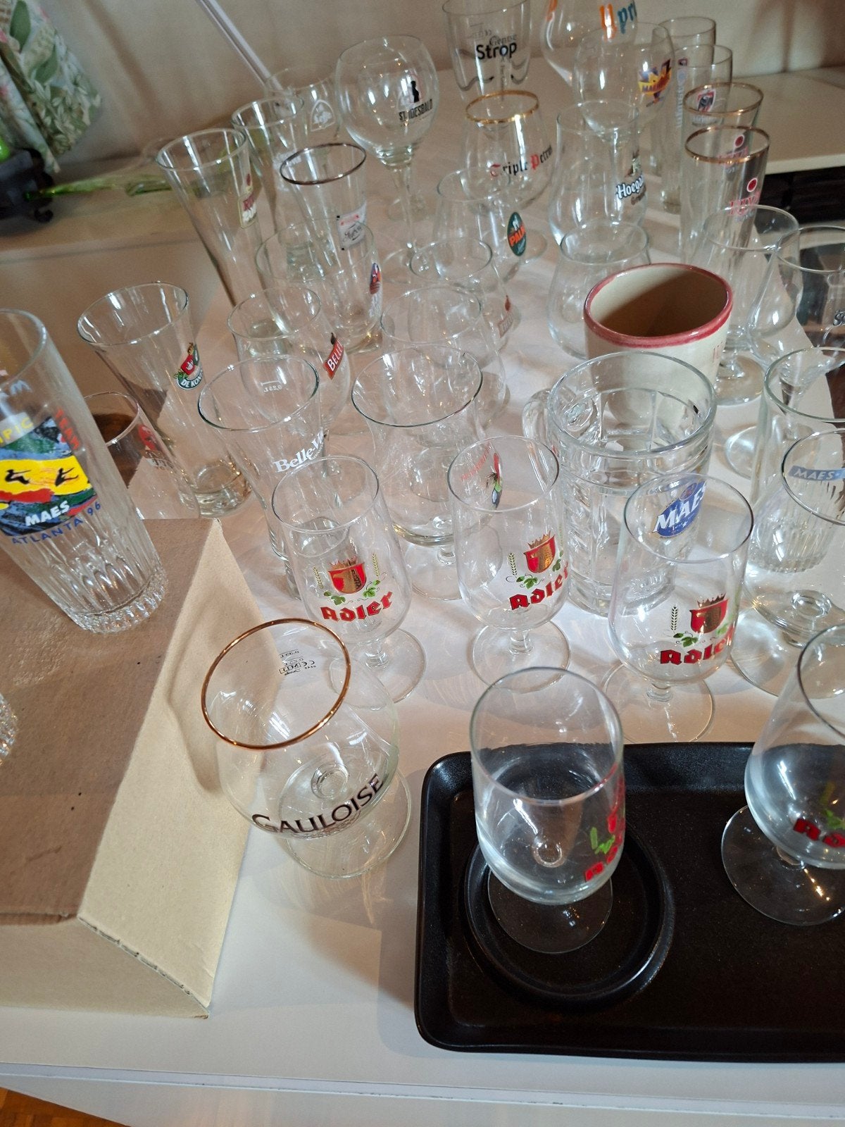 55 verschillende bierglazen + duvel onderzetter, Collections, Marques de bière, Enlèvement, De Koninck