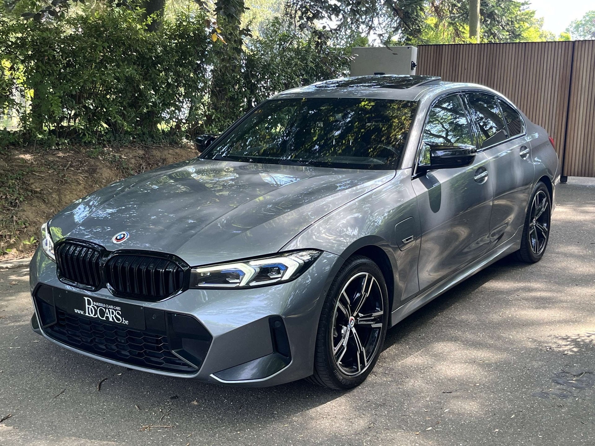 BMW 330 e M-Pakket-Laser-Keyless-Head Up-Pano-Pro-Cam18", Auto's, BMW, Automaat, 4 cilinders, Bedrijf, Hybride Elektrisch/Benzine