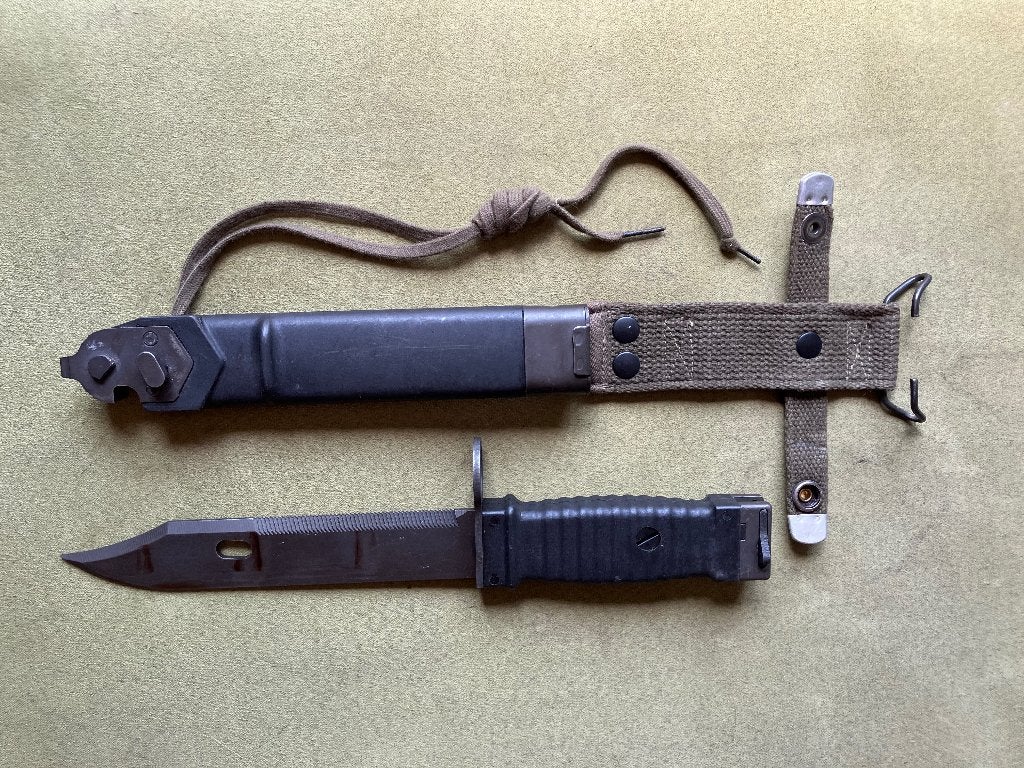 Stoner KCB–77 M1 bajonet, Verzamelen, Ophalen of Verzenden, Landmacht, Mes of Dolk