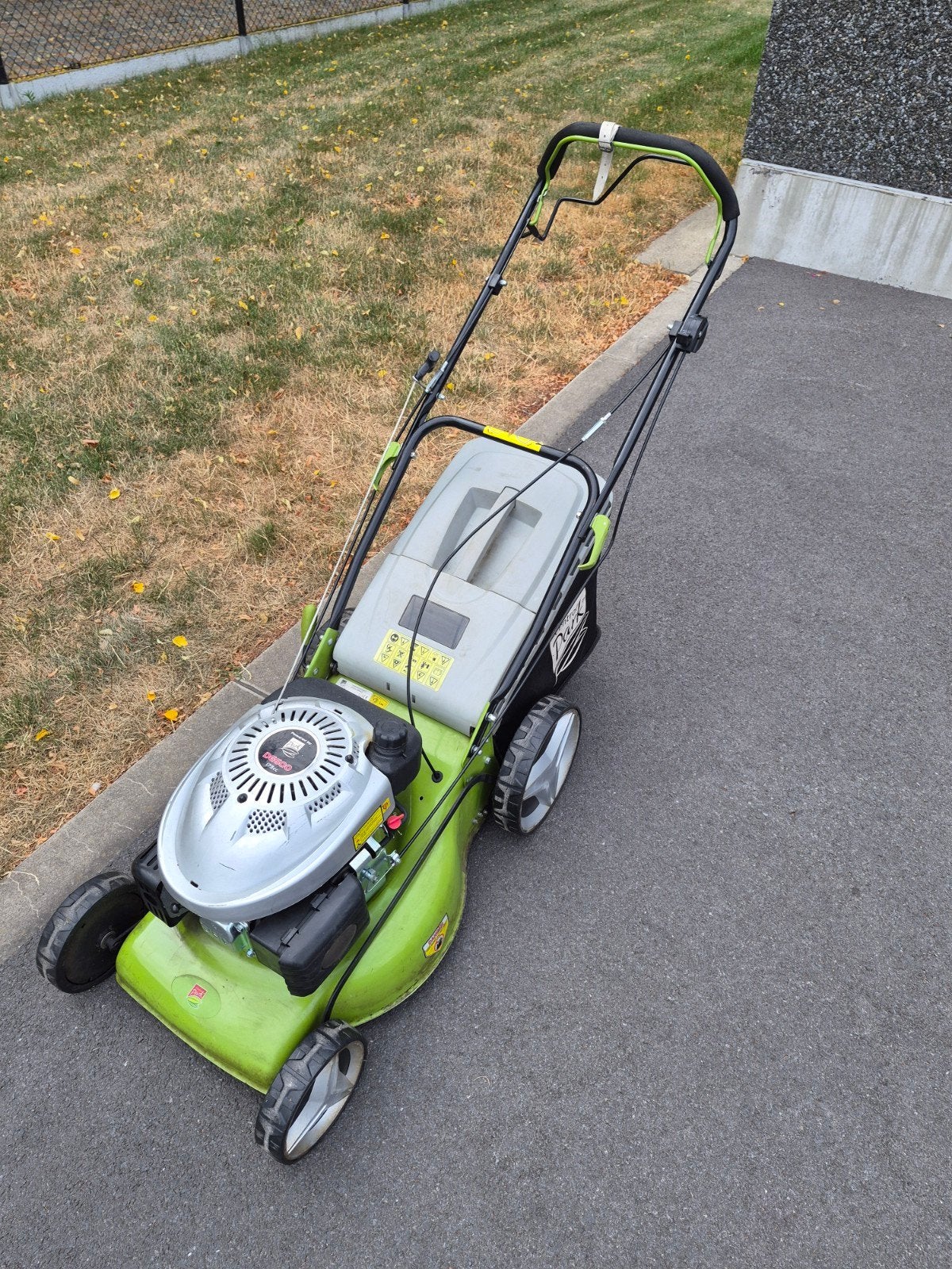 Grasmachine central park DG600 173cc, Tuin en Terras, Ophalen of Verzenden