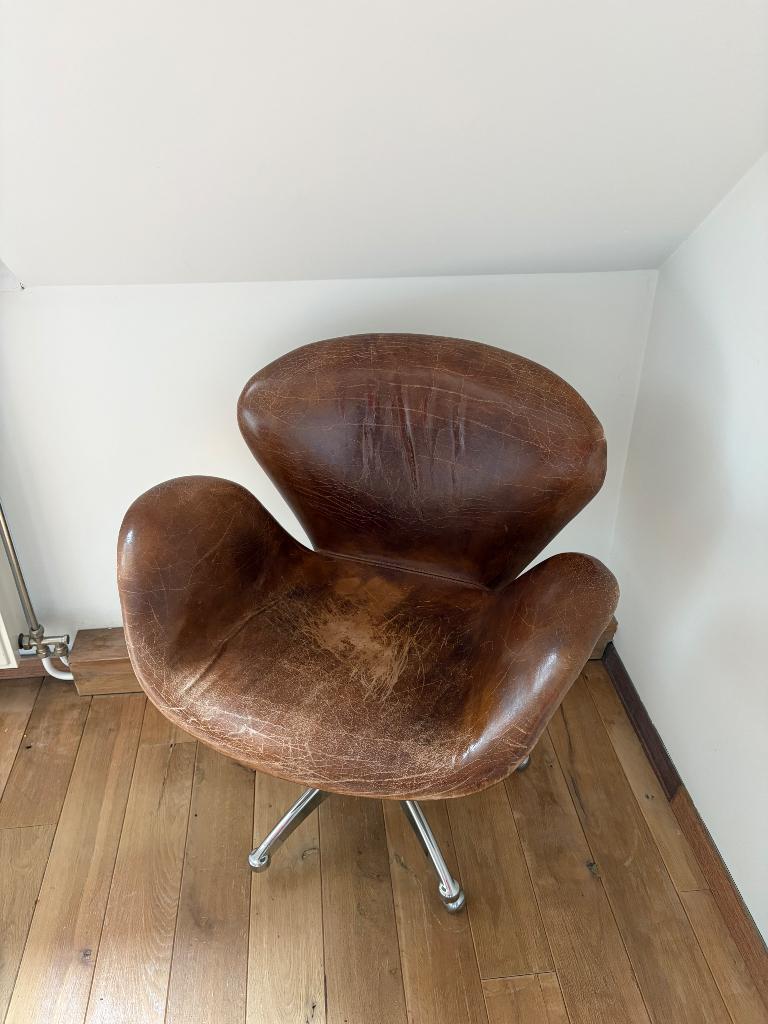 Vintage fauteuils in Swan stijl , bruin leder, Ophalen, Gebruikt, Bruin, Bureaustoel