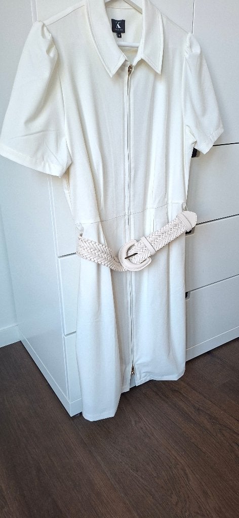 Nieuw kleedje K-Design. Maat M, Kleding | Dames, Maat 38/40 (M), K-design, Wit, Nieuw