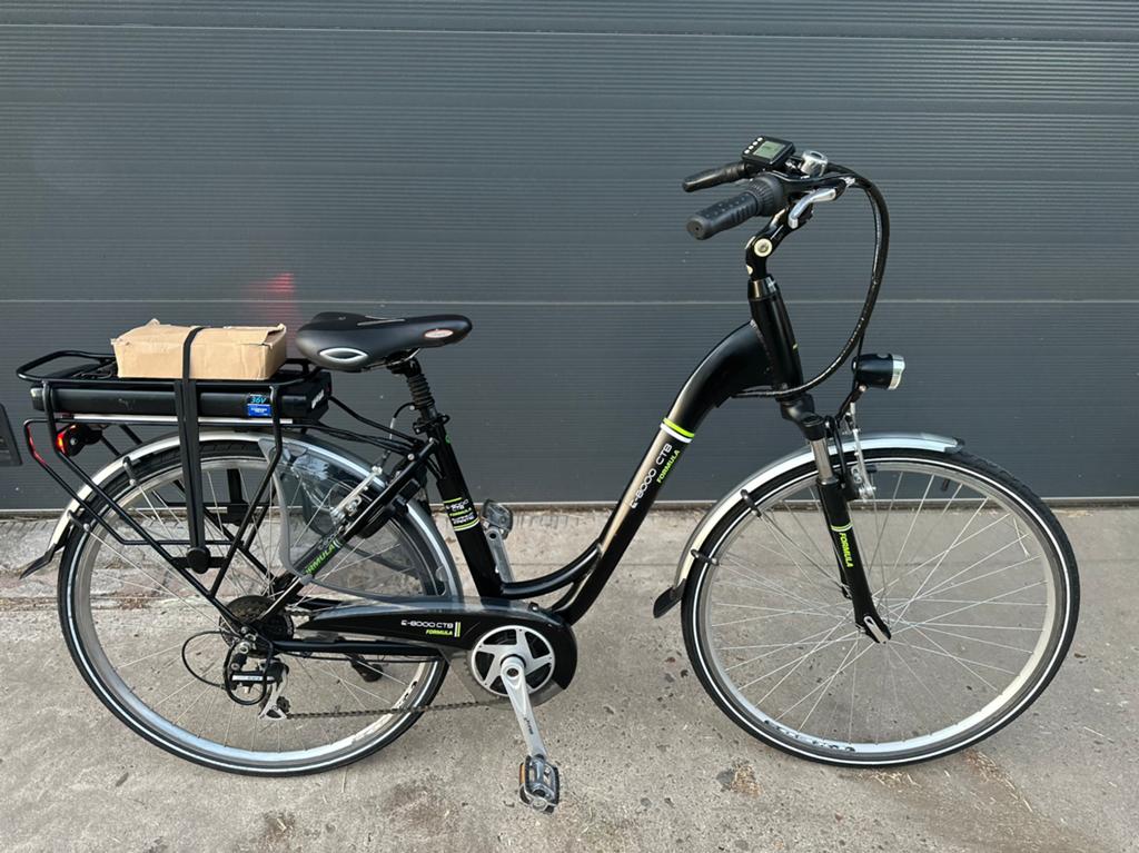 Electrische middenmotor fiets zo goed als nieuw, Fietsen en Brommers, Elektrische fietsen, Zo goed als nieuw, 47 tot 51 cm, 50 km per accu of meer