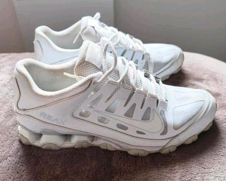 Nike air  Reax - taille 44 - blanche, Vêtements | Hommes, Chaussures, Enlèvement ou Envoi, Nike, Porté, Chaussures de sport