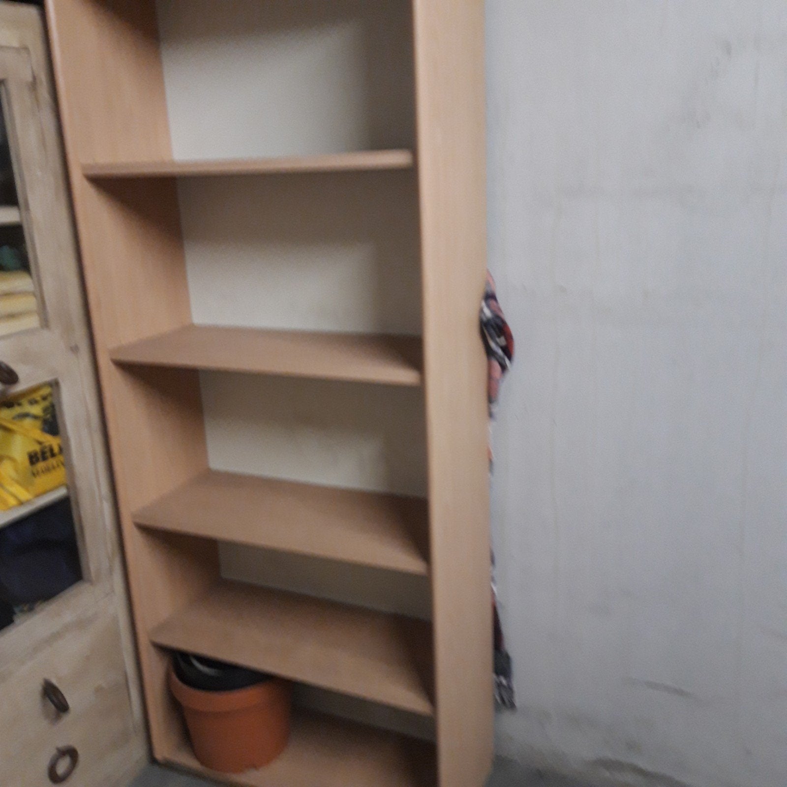 leg kast, Ophalen, Met plank(en), Gebruikt, Klassiek
