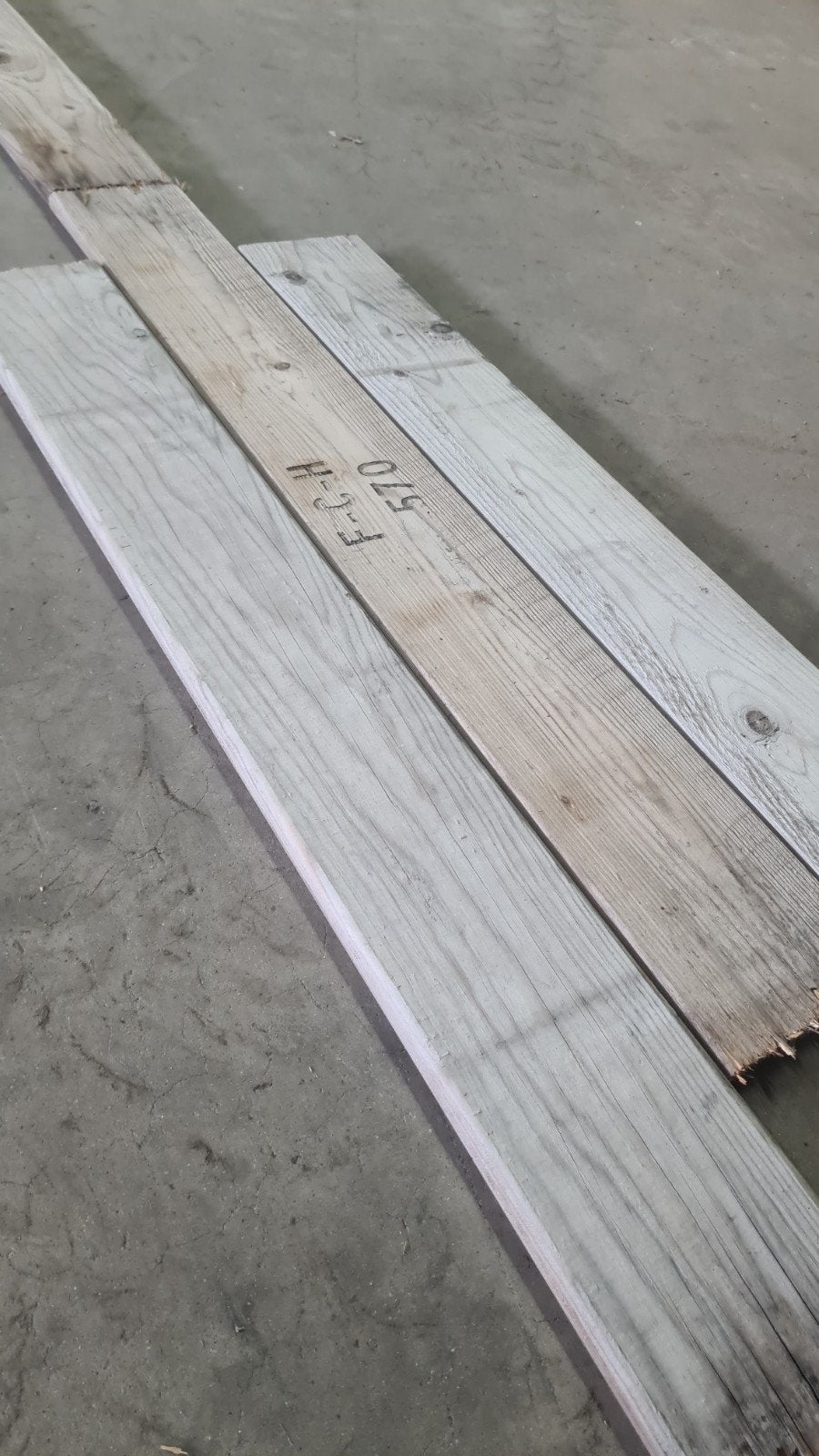 Recuperatie naaldhout planken = 108 * 15 *2 cm, Ophalen
