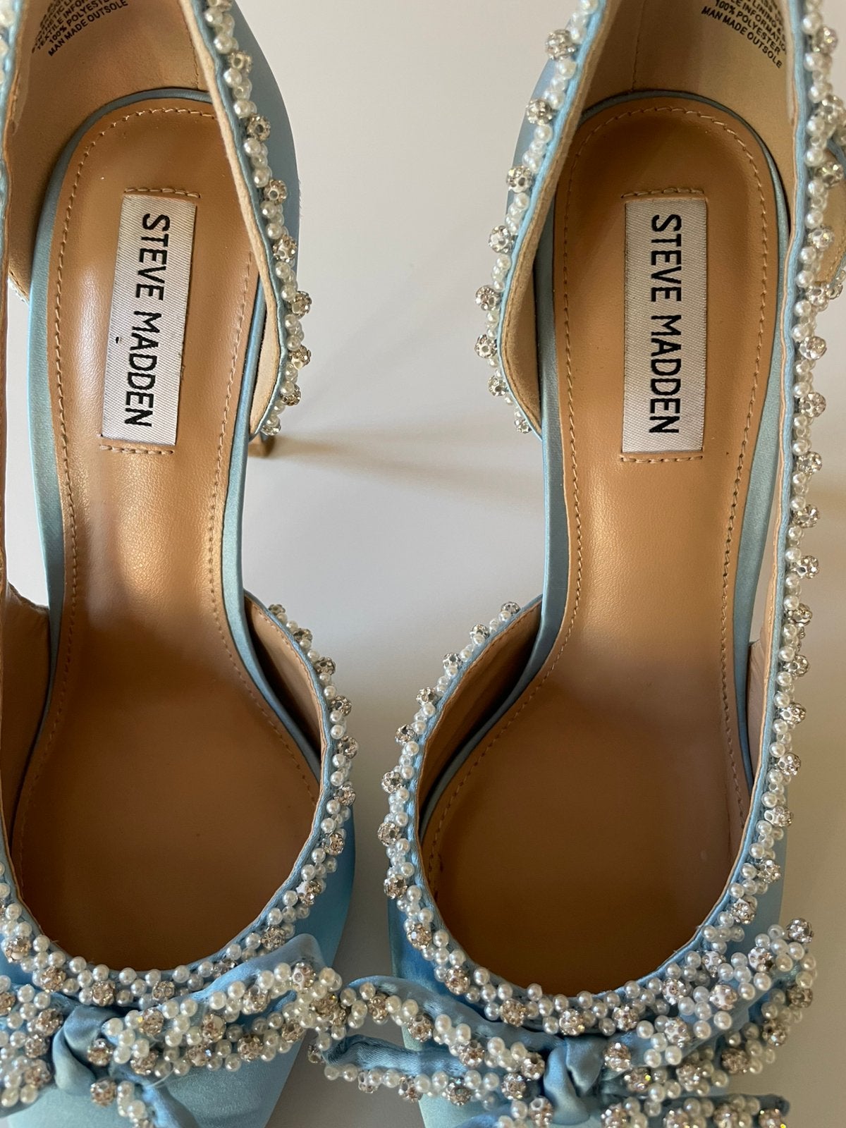 Satijnen pumps STEVE MADDEN met parels en strassteentjes, Ophalen, Nieuw, Pumps