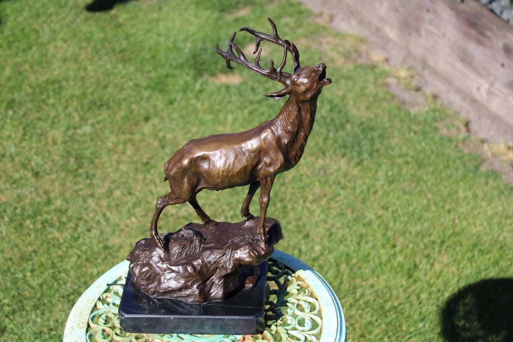 statue d un cerf le brame en bronze signé, PJ MENE, Antiquités & Art, Enlèvement ou Envoi, Bronze