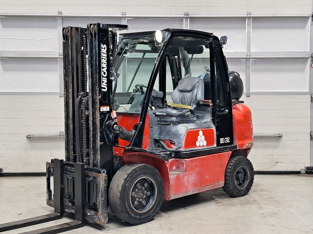UniCarriers UG1D2A32LQ, Articles professionnels, 3000 à 4000 kg, LPG, Chariot élévateur, UNICARRIERS