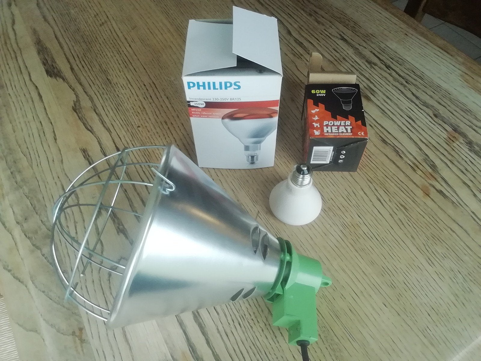 Infrarood lamp en lamphouder voor dieren, Enlèvement