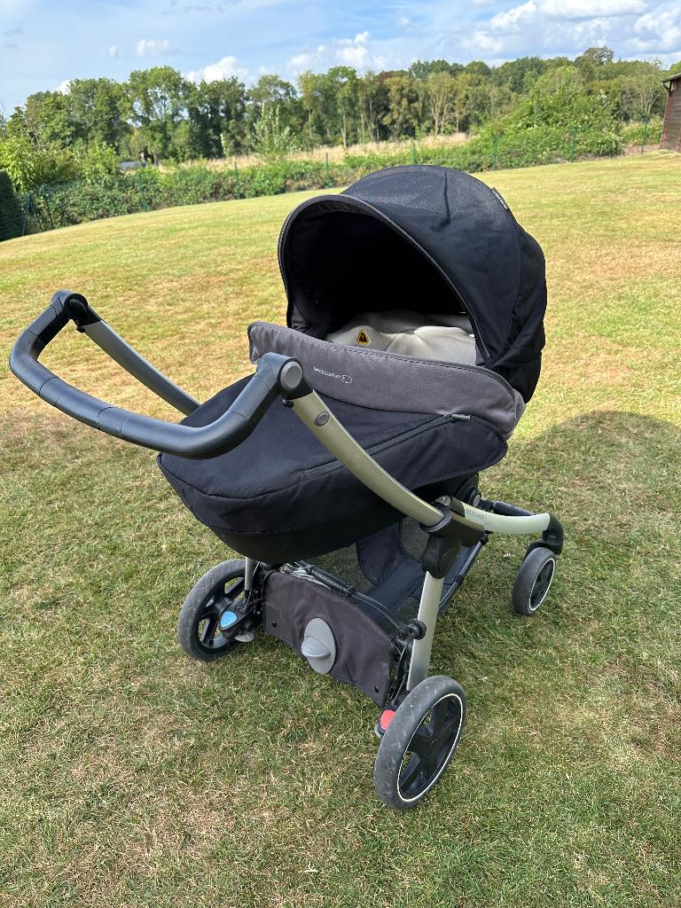 Bébé Confort trio : nacelle, poussette et siège auto, Enlèvement, Utilisé