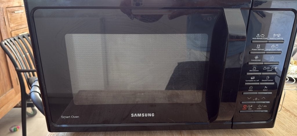Micro ondes, Enlèvement, 45 à 60 cm, À Poser, Plaque tournante