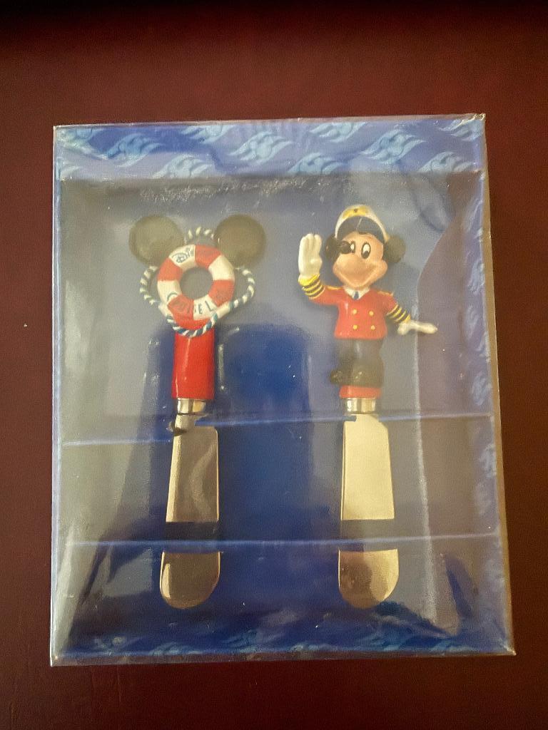 2 botermesjes Disney Cruise Line (Mickey Mouse), Ophalen of Verzenden, Nieuw, Overige typen