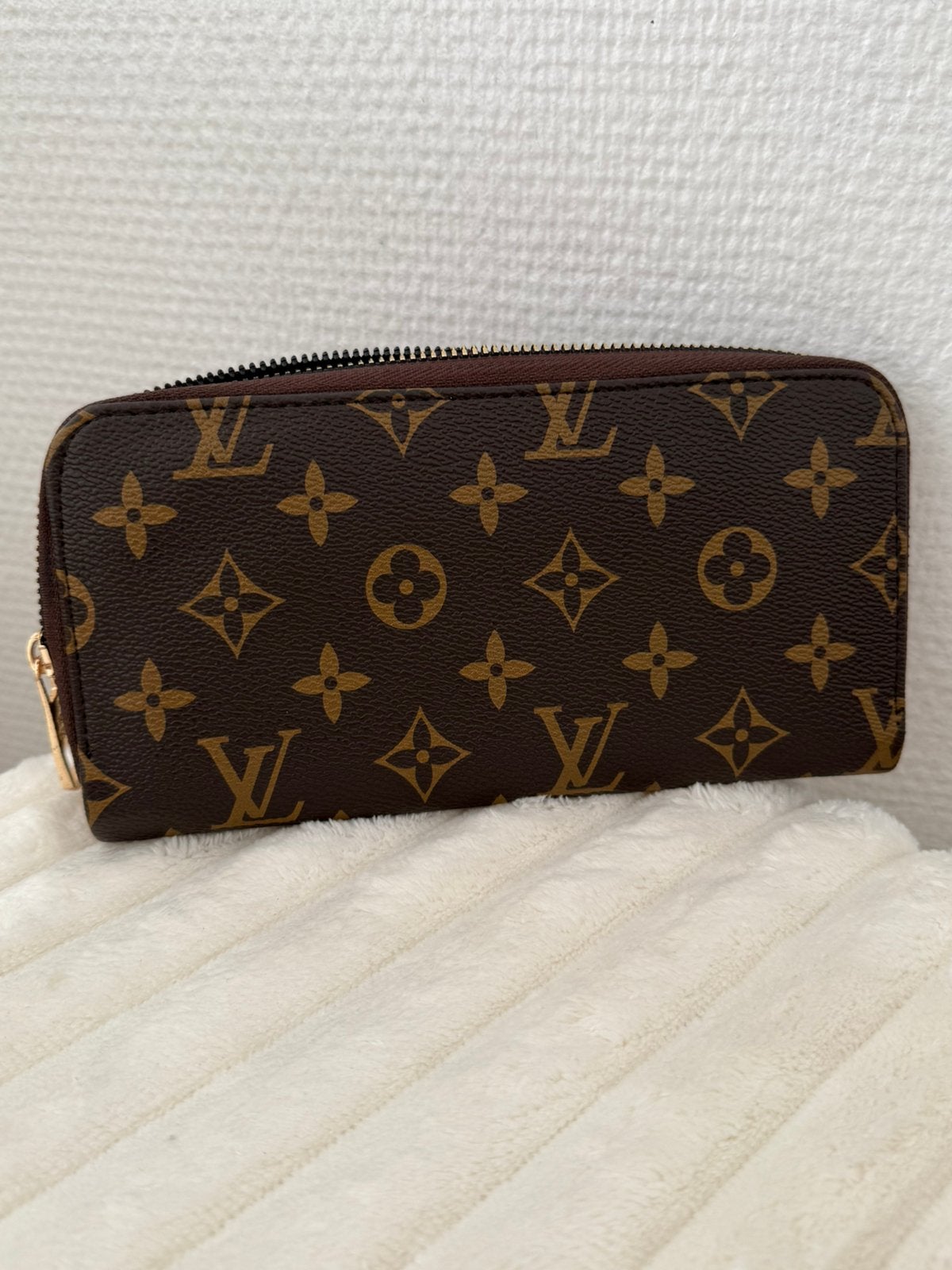 Porte feuille, Handtassen en Accessoires, Toilettassen, Ophalen of Verzenden, Zo goed als nieuw