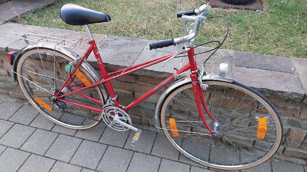 Vélo peugeot dame,fille vintage, Vélos & Vélomoteurs, Enlèvement, Années 60 ou plus récent, Peugeot, 47 à 51 cm