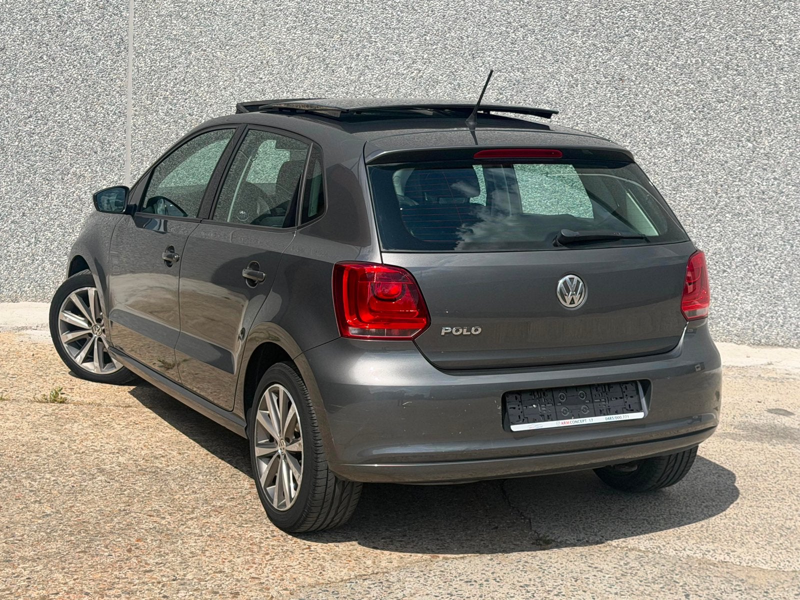 Volkswagen Polo 1.2 Essence 2011 GARANTIE 12 Mois Pano, Achat, Entreprise, Boîte manuelle, Android Auto