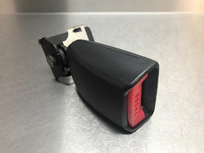 BOUCLE DE CEINTURE ARRIÈRE DROIT Kia Pro cee'd (EDB3), Utilisé, Kia