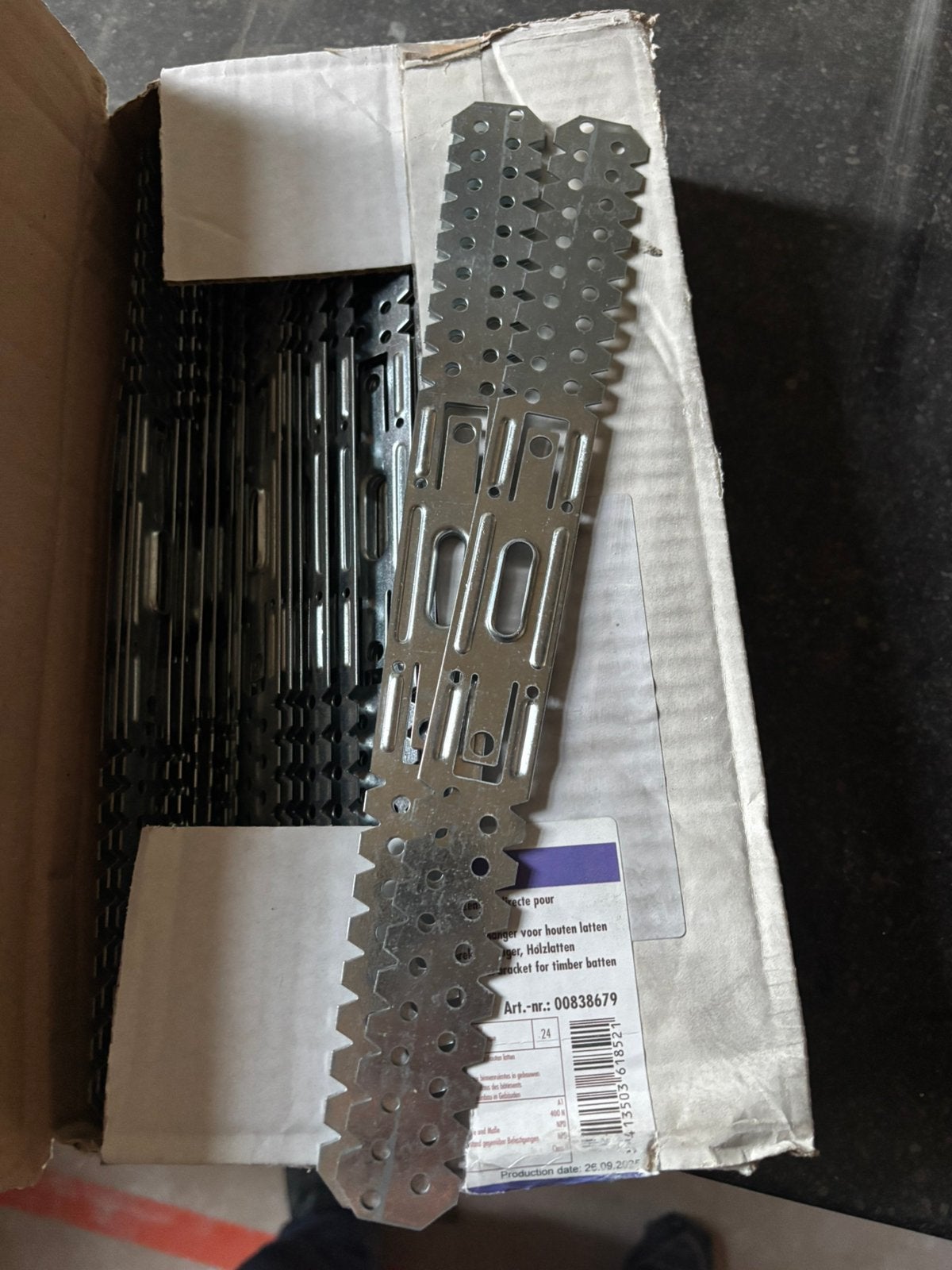300 mm lamel of metalen noppenophanging, Doe-het-zelf en Bouw, Ophalen, Nieuw
