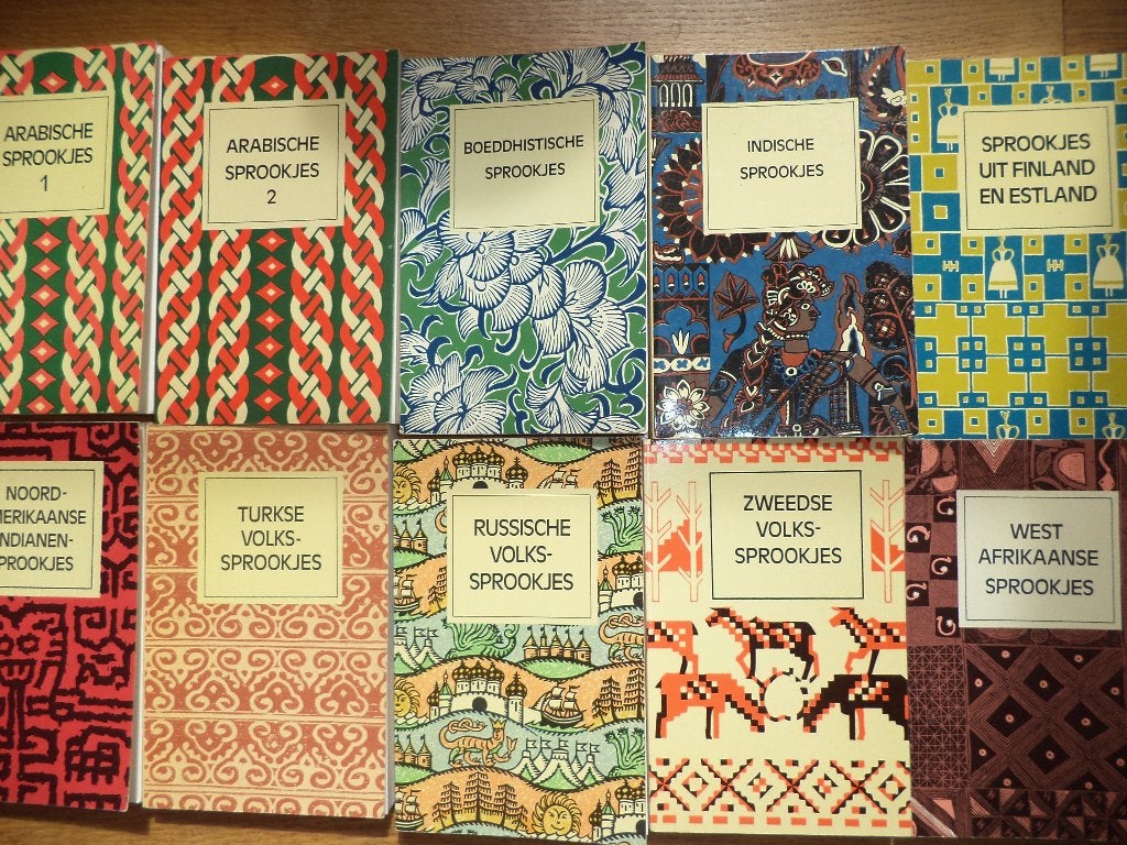 8x SPROOKJES Arabisch Boeddhist Zweeds Turks Russisch India, Boeken, Ophalen of Verzenden