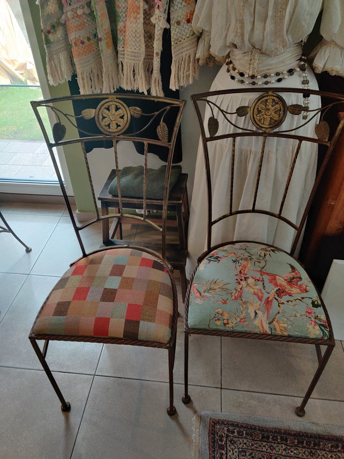 3 chaises - Fransje mulder - unique, Enlèvement