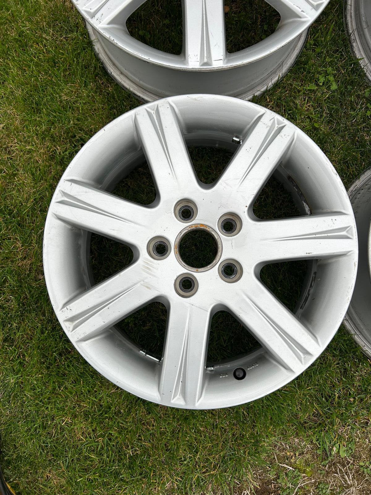 Audi d'origine, jantes en aluminium VW 16 pouces 6J C16, H2, Autos : Divers, Enlèvement, Comme neuf