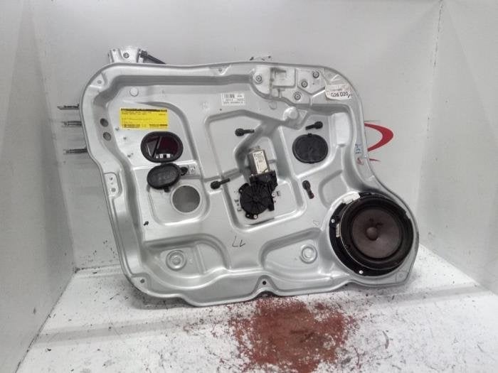 Mécanique vitre 4portes avant gauche d'un Hyundai Santafe, -, -, 3 mois de garantie, Utilisé