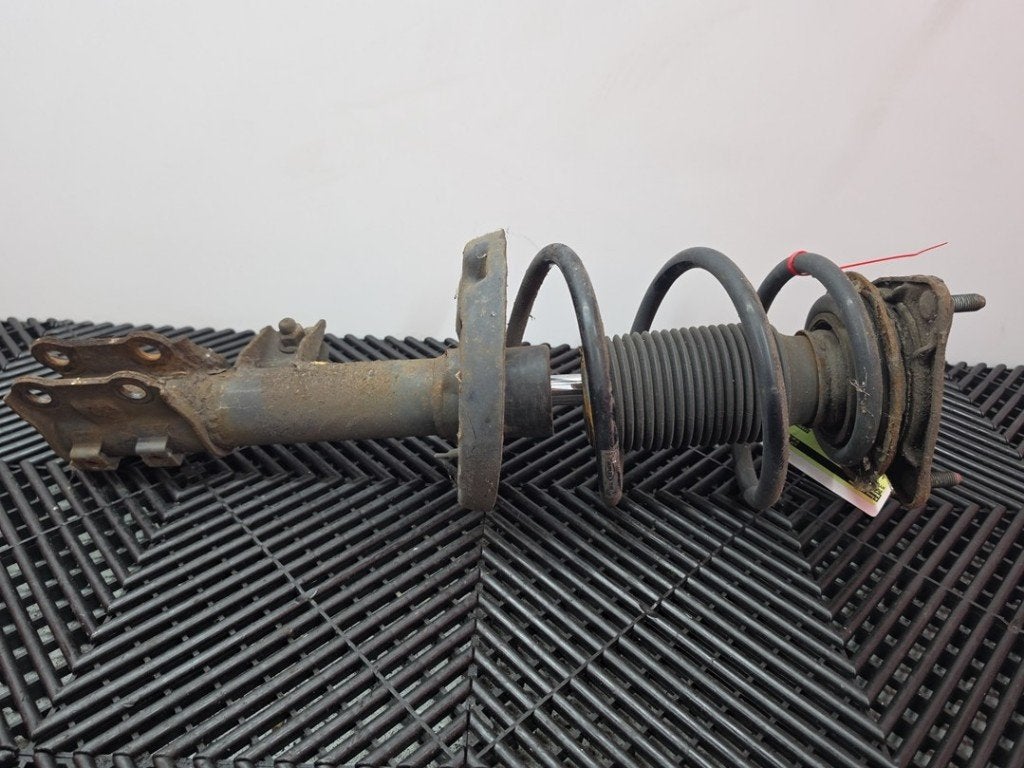 AMORTISSEUR OU ABSORBEUR DE CHOC AVANT DROIT (|546612R600|), Hyundai Motor Deutschland GmbH, Kaiserleipromenade 5
63067  Offenbach am Main, DE