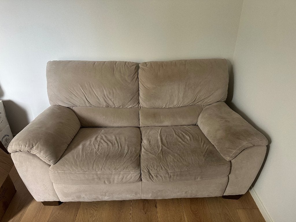 Canapé deux places beige, 75 à 100 cm, Enlèvement, Utilisé, Deux personnes