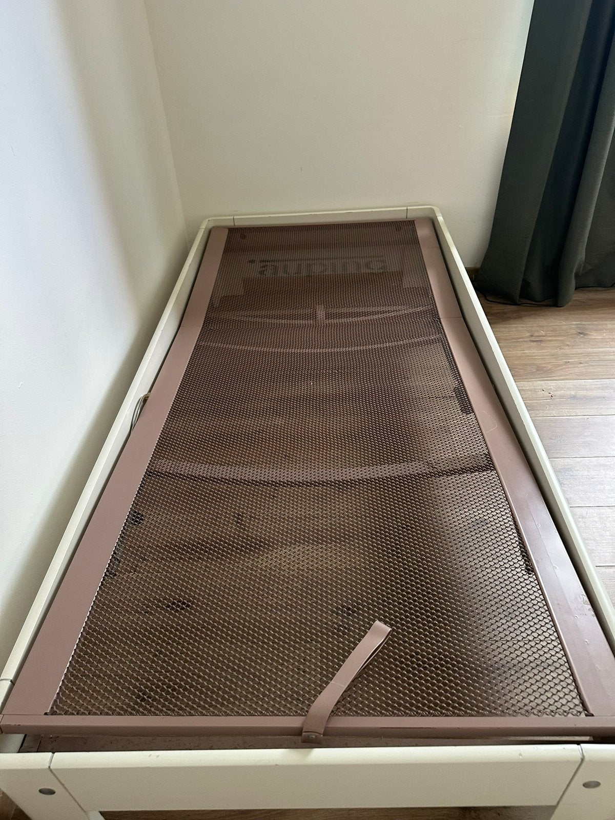 Auping bed met bodem en zo goed als nieuwe matras, Ophalen, Zo goed als nieuw