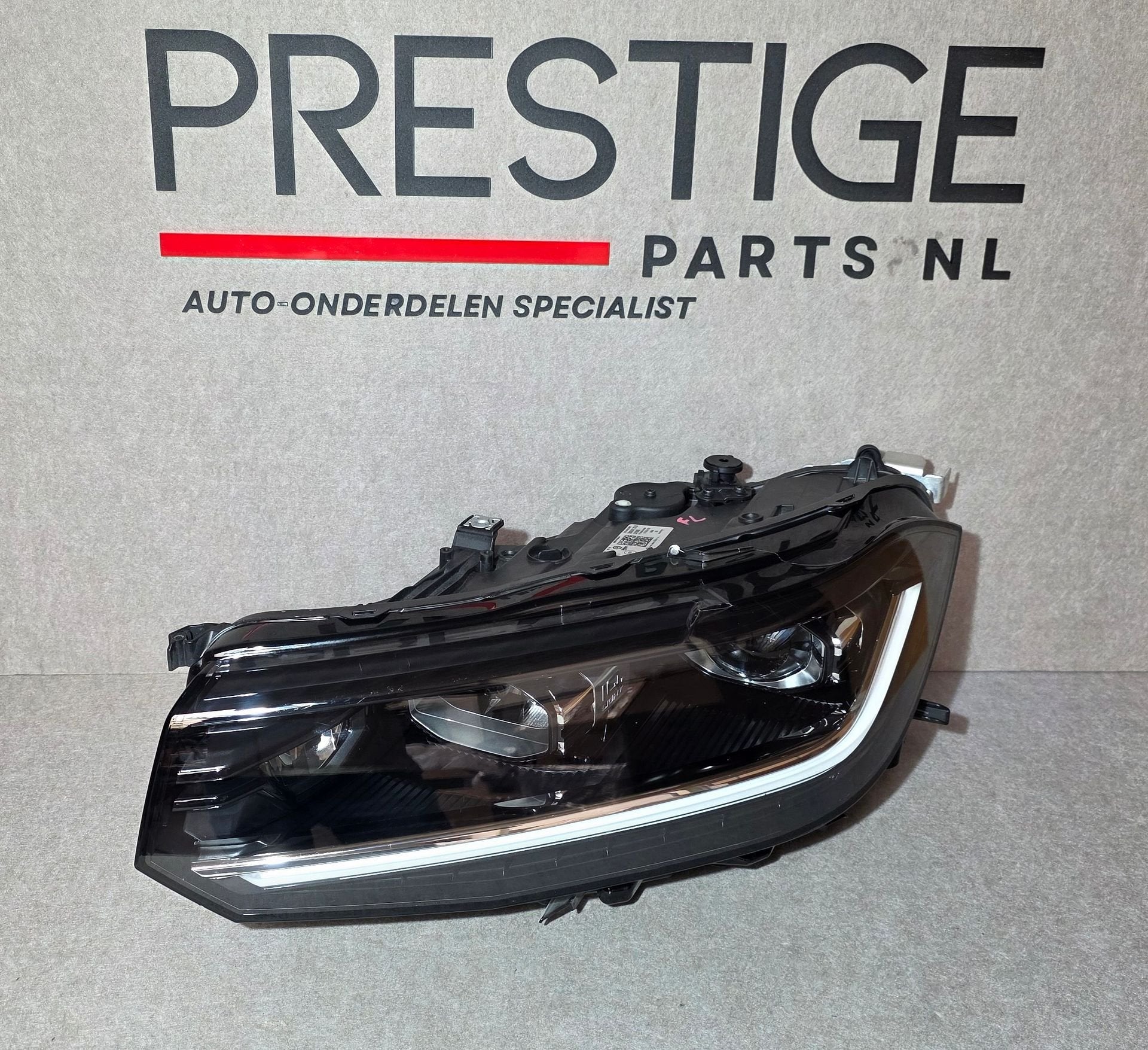 Koplamp VW T-Cross IQ.LIGHT LED Links 2GM941773D FACELIFT, Gebruikt, -, Ophalen of Verzenden, -