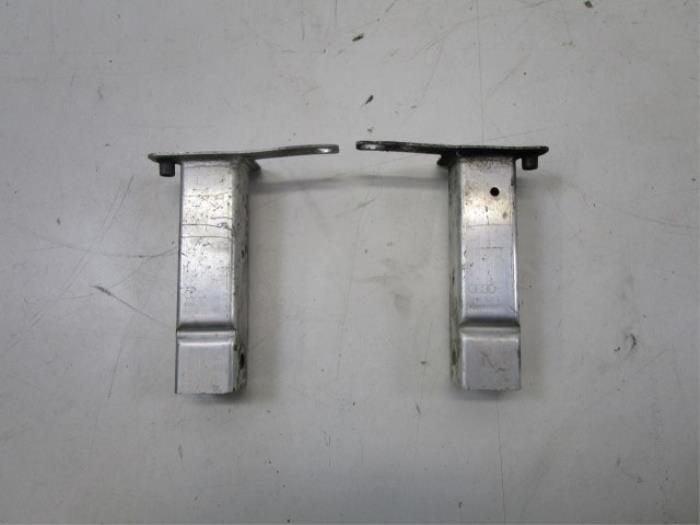 Audi RS6 RS7 Radiator Steun L+R, Enlèvement ou Envoi, Utilisé