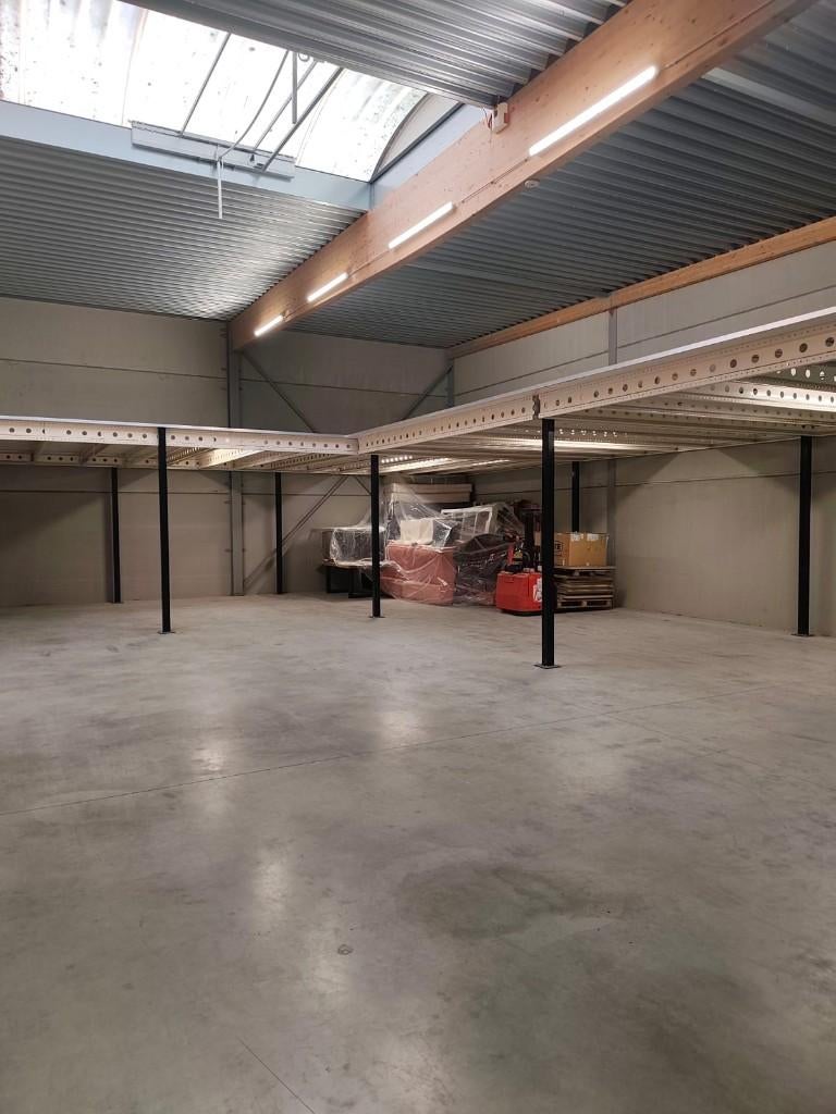 Mezannine/étage Entresol/Entrepôt Verdiep, Articles professionnels, Aménagement de Bureau & Magasin | Entrepôt, Rayonnage & Stockage