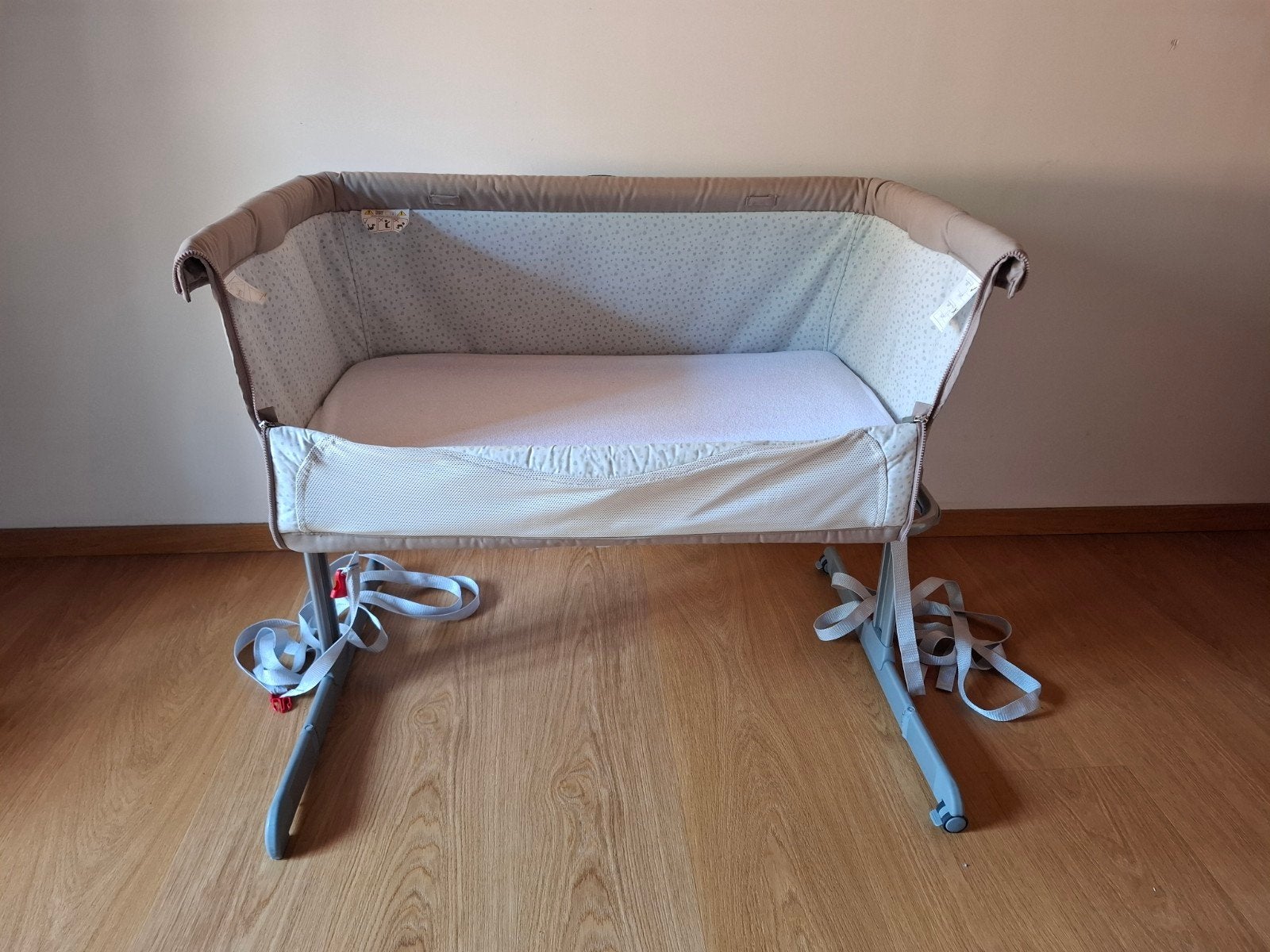 Chicco co-sleeper Next2me, Enfants & Bébés, Berceaux & Lits, Enlèvement