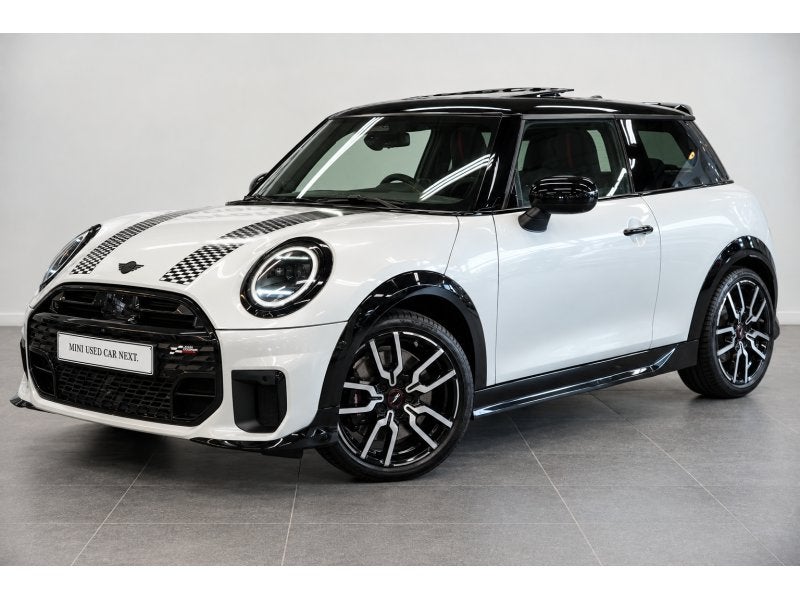 MINI Cooper JCW PACK PANORAMADAK HARMANKARDON ADAP. CRUISE, Automaat, 1498 cc, Wit, Berline