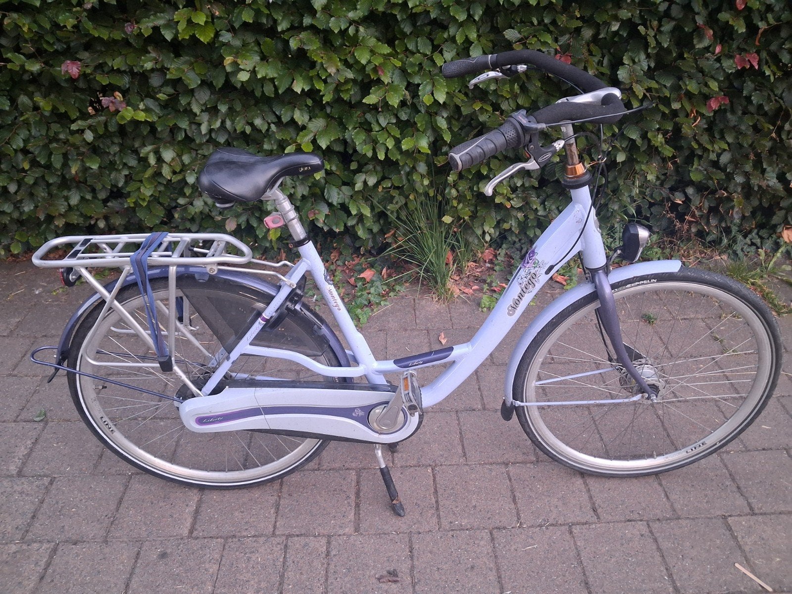 DAMESFIETS IN ZEER GOEDE STAAT !!, Ophalen