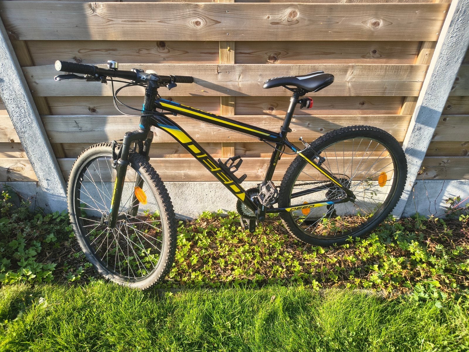 Jongensfiets Mountainbike Deed Hoop 26, Fietsen en Brommers, Ophalen, 24 inch of meer, Velgrem, Zo goed als nieuw