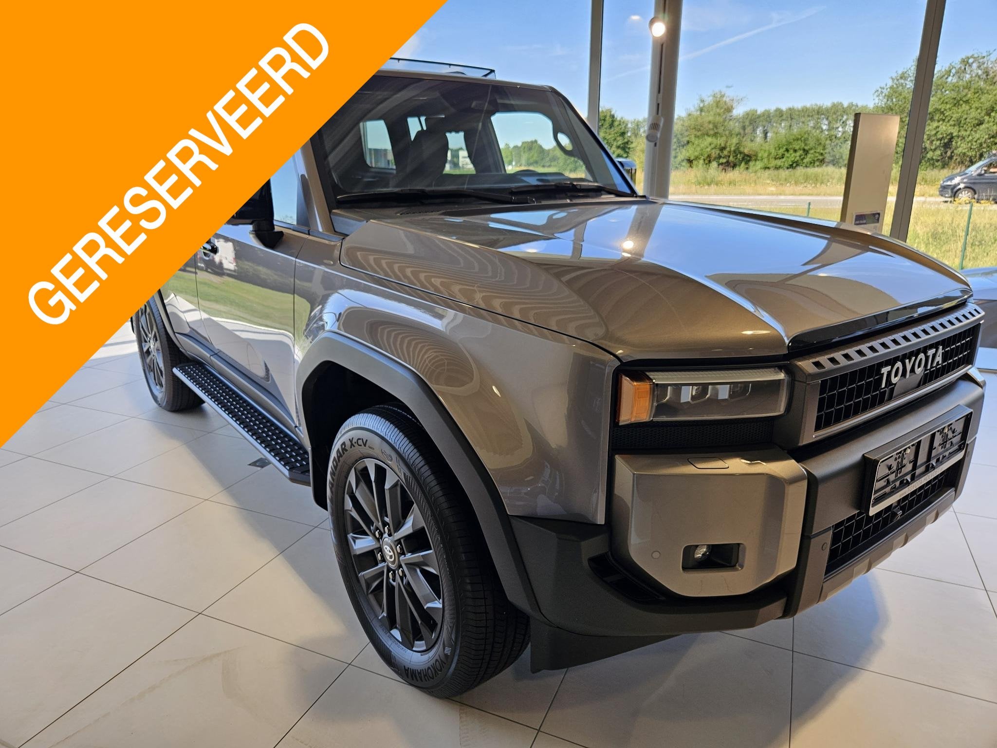 Toyota Land Cruiser 2.8L VX-L 4WD AUTO Ombouw lichte vracht, Auto's, Automaat, Stof, 4 cilinders, https://public.car-pass.be/vhr/587594a6-410d-4e90-a964-8972aa29d86b