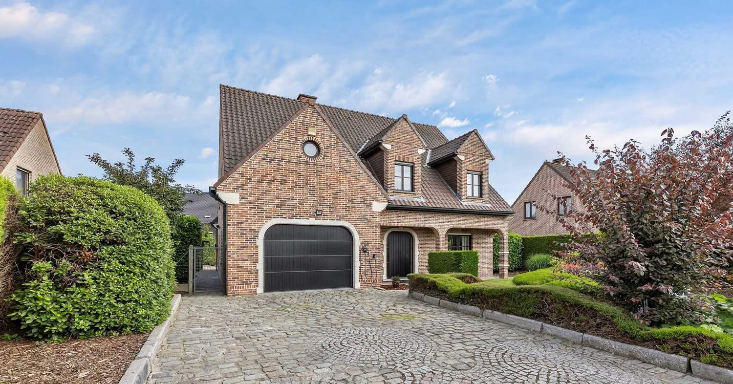 Landelijke villa te koop, Vrijstaande woning, 4 kamers, Provincie Oost-Vlaanderen