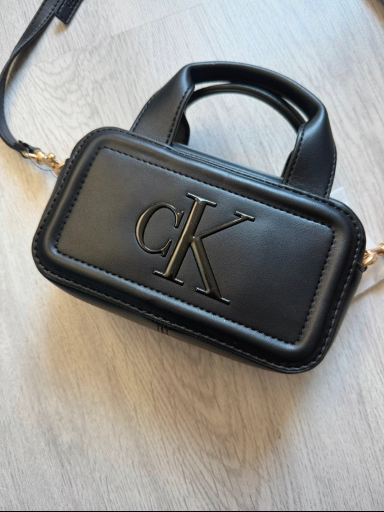 Sac Calvin Klein pour femme, Enlèvement, Comme neuf