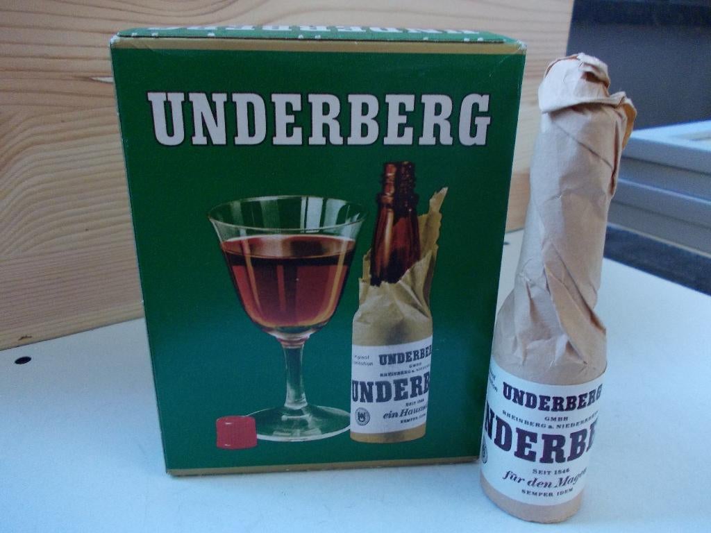 Underberg (fur den Magen), Verzamelen, Ophalen of Verzenden, Zo goed als nieuw, Verpakking