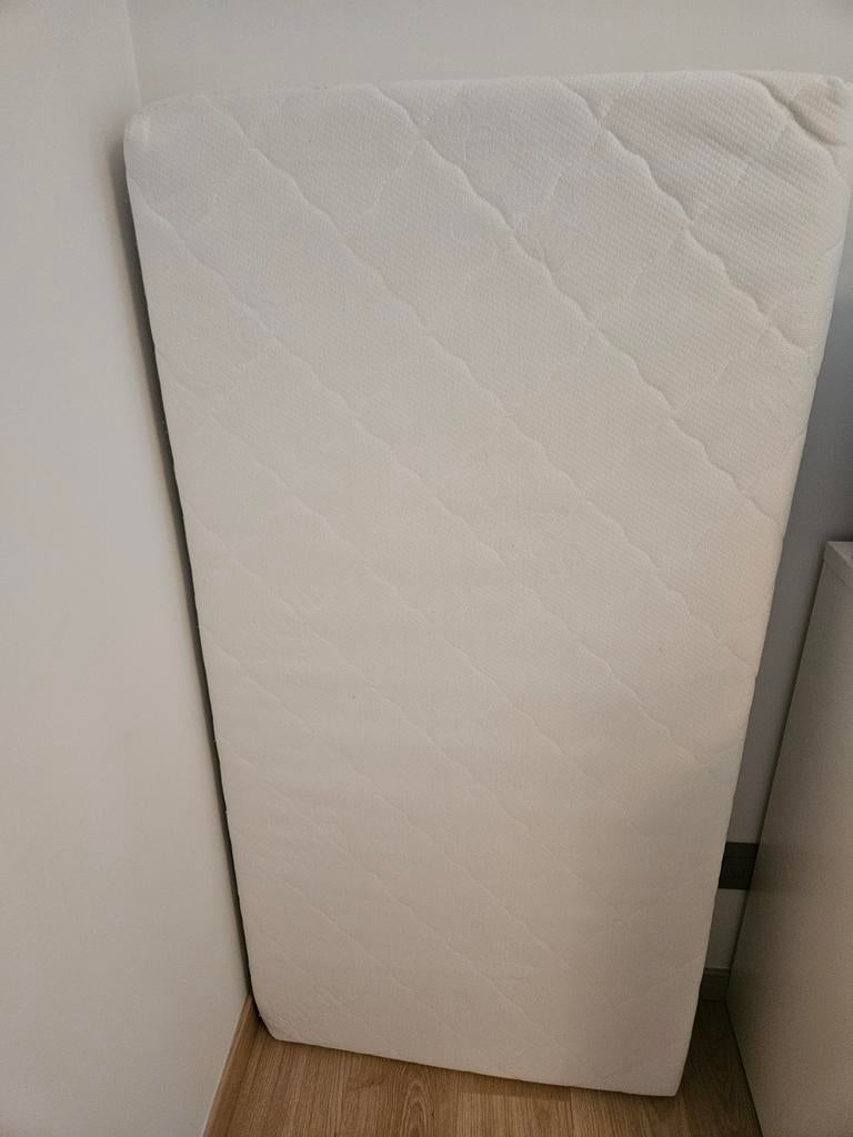 Matras babybed 60 x 120 cm, Kinderen en Baby's, Ophalen, Zo goed als nieuw, Ledikant