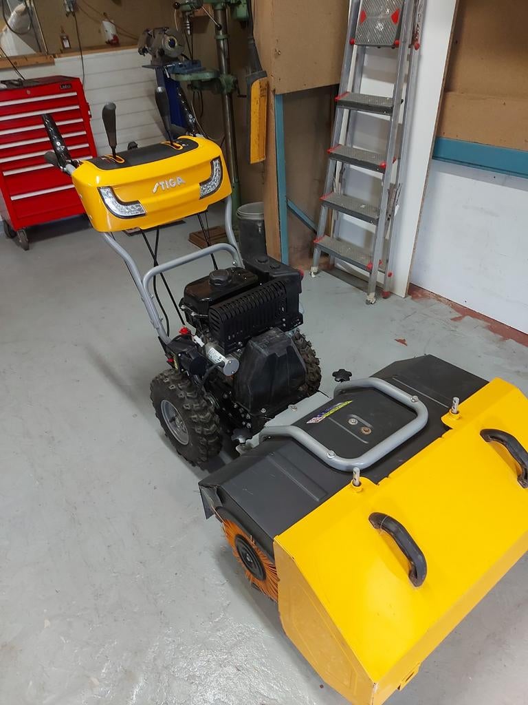 veeg machine, Ophalen