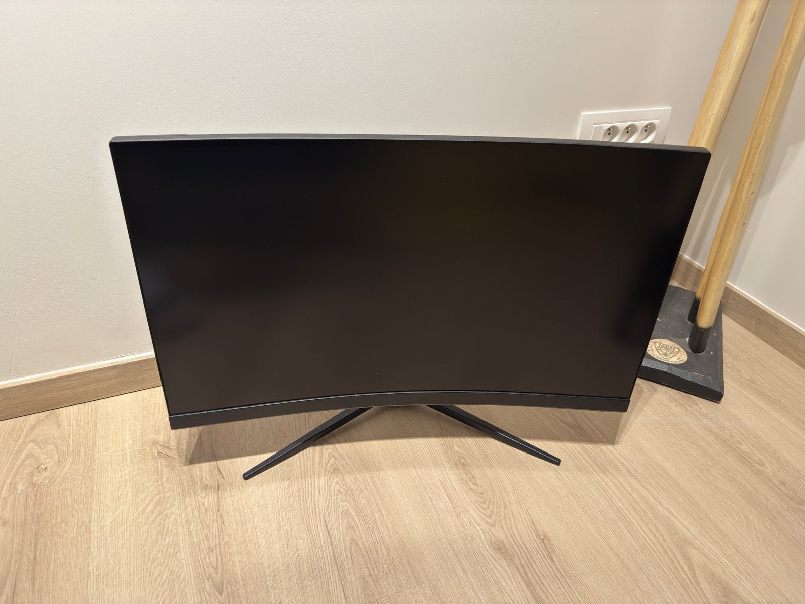 MSI G27C4 E2, Informatique & Logiciels, Gaming, Moins de 1 ms, Connexion casque, Full HD