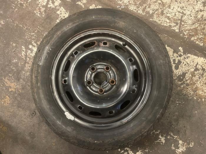 Kit de cric + Roue de secours d'un Skoda Fabia, -, 3 mois de garantie, Utilisé, Skoda