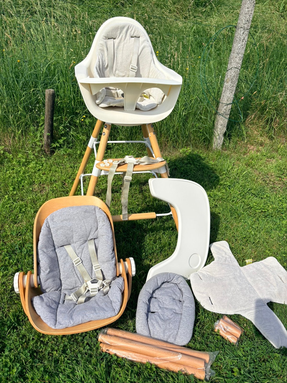 Kinderstoel - childwood evolu + newbornseat + 3 hoogtes, Enlèvement, Utilisé, Chaise évolutive, Ceinture(s)