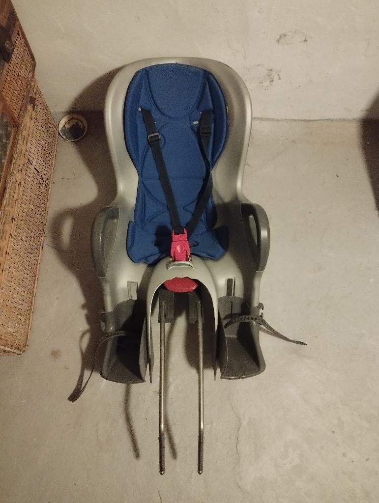 Gratis Fietsstoeltje, Ophalen, Gebruikt, Achterzitje, Voetsteuntjes