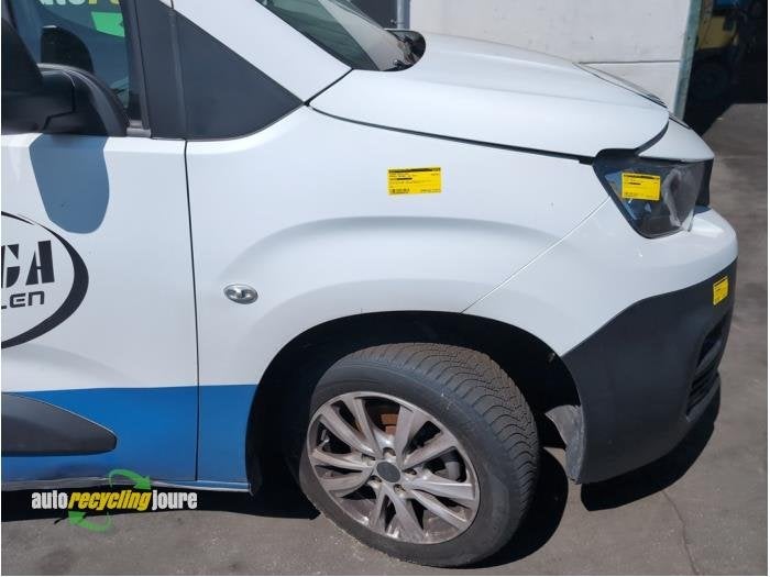 Aile avant droite d'un Peugeot Partner (EWP), Autos : Pièces & Accessoires, -, -, 3 mois de garantie, Utilisé