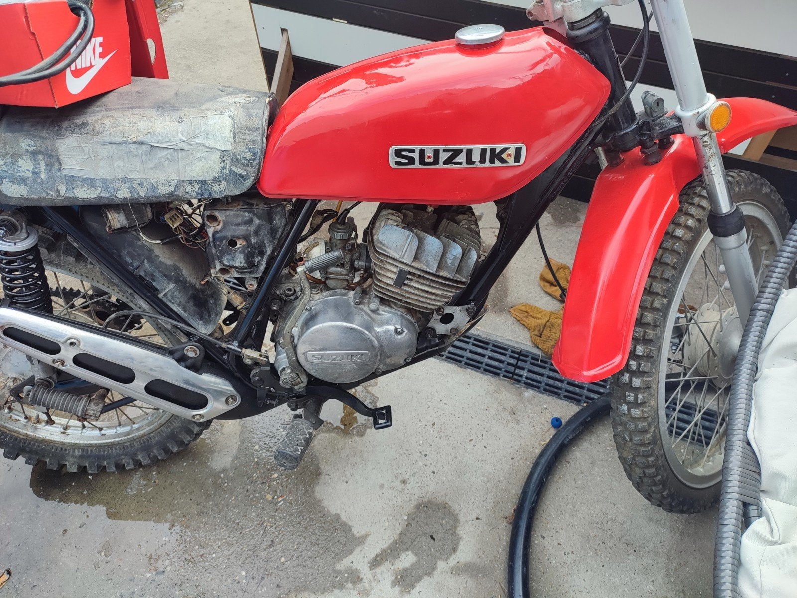 Suzuki ts 125 1972, Motos, Enlèvement